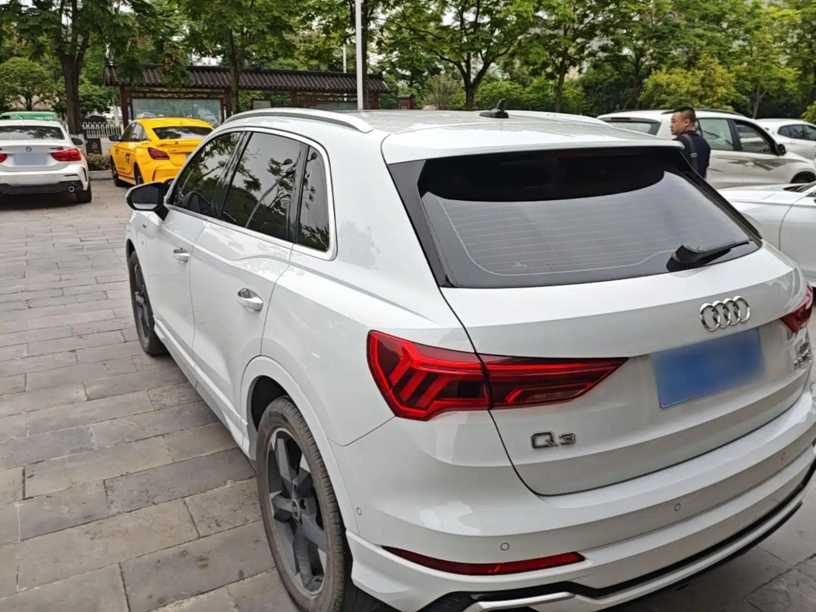 Audi Q3 2024 35 TFSI Fashion Dynamic Edition — миниатюра 4