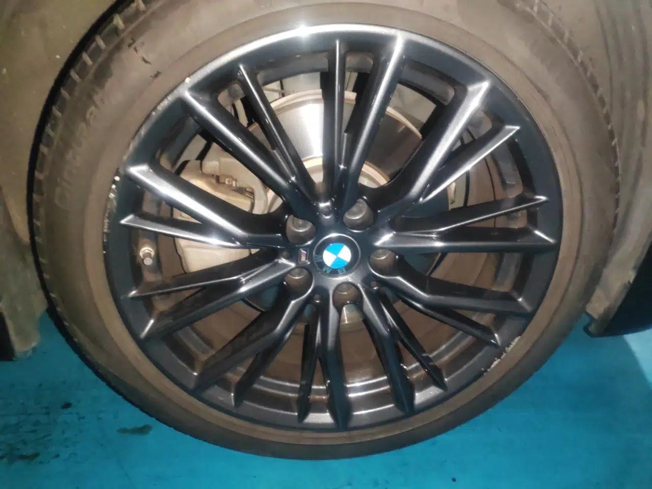 BMW 3 Series 2021 Restyled 330Li xDrive M Sport Night Edition Package — миниатюра 8