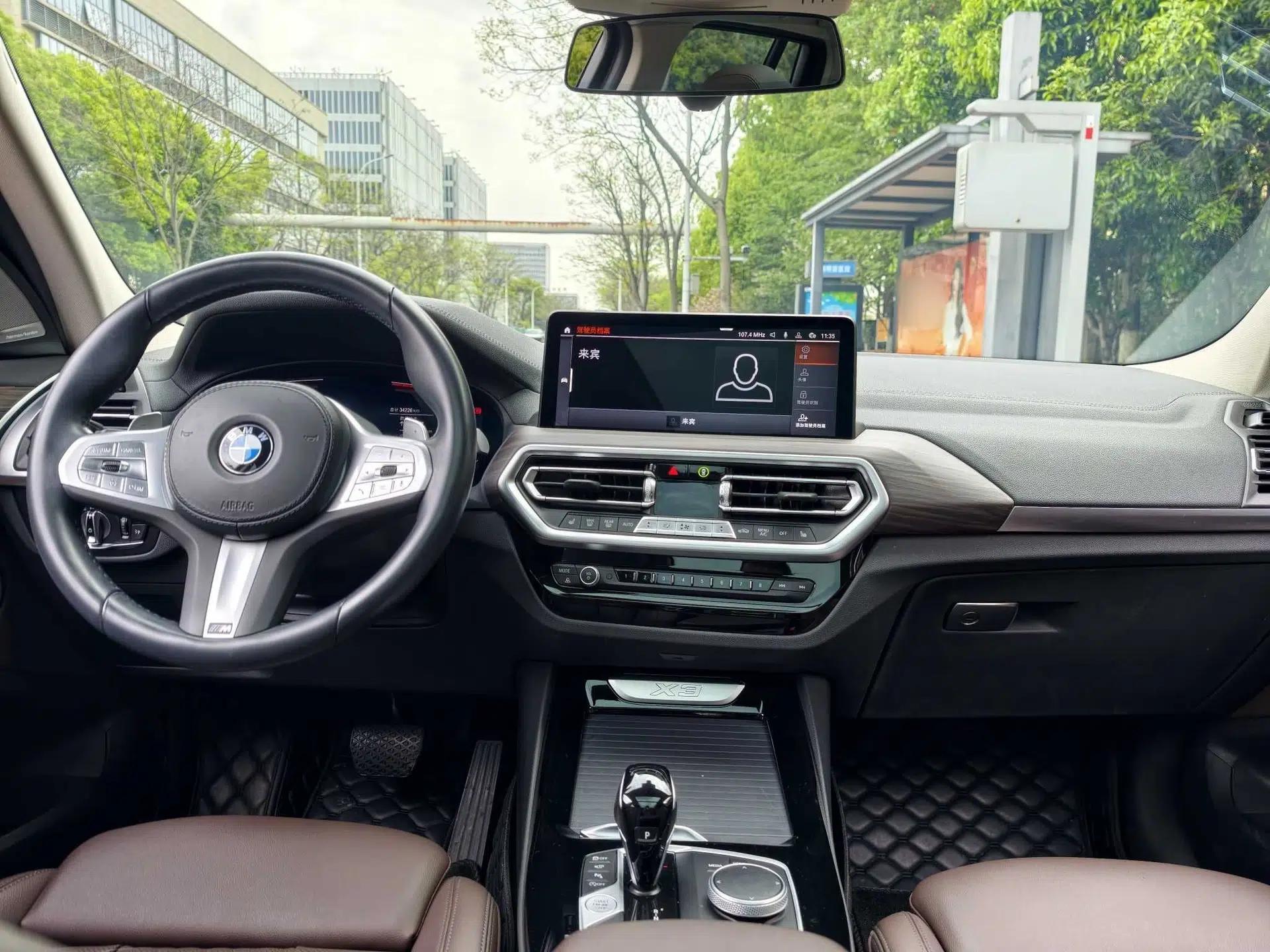BMW X3 2022 Second Facelift xDrive30i Leading Edition M Night Sky Package — миниатюра 19