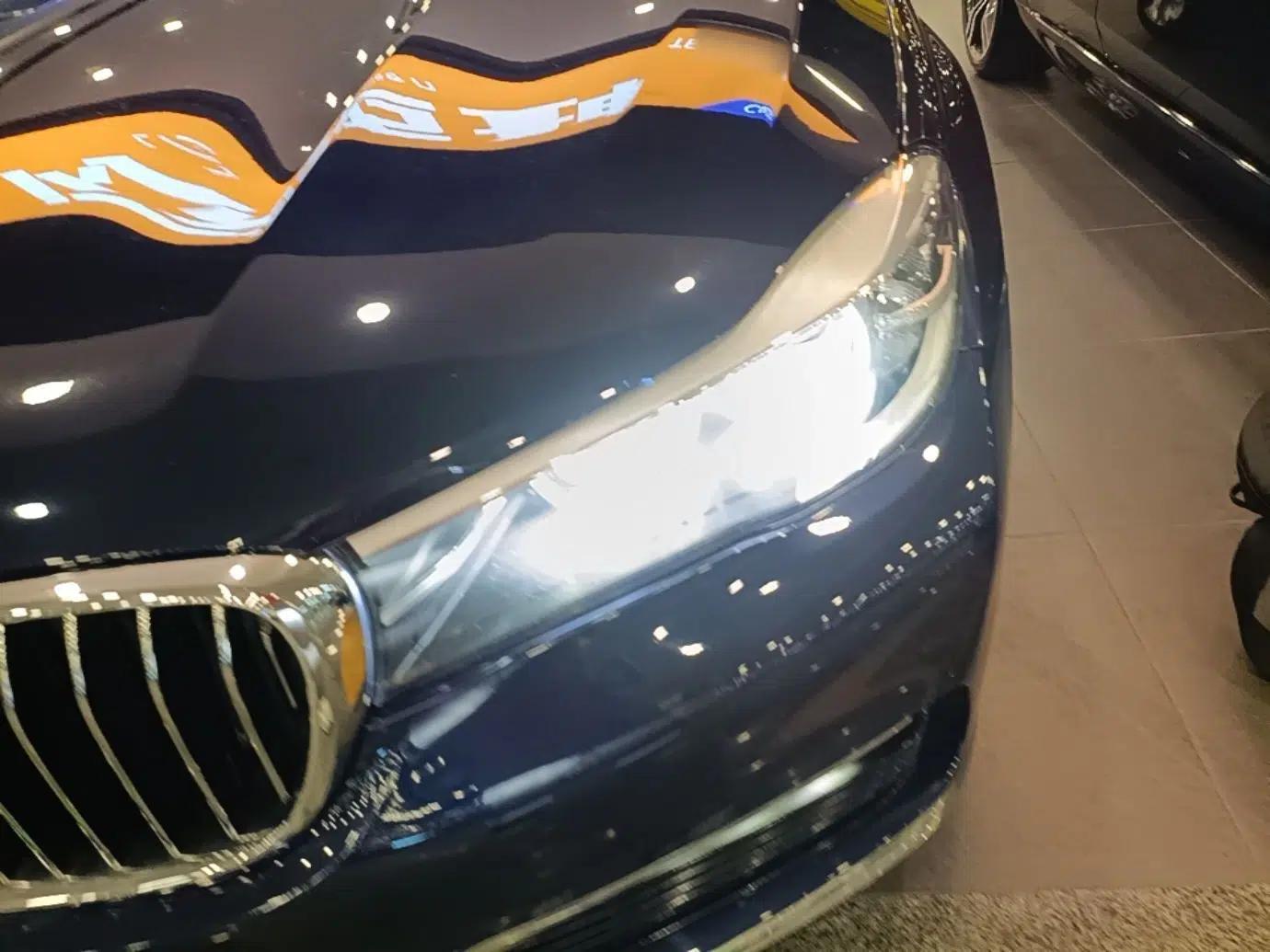 BMW 7 Series 2017 730Li Leading Model — миниатюра 9
