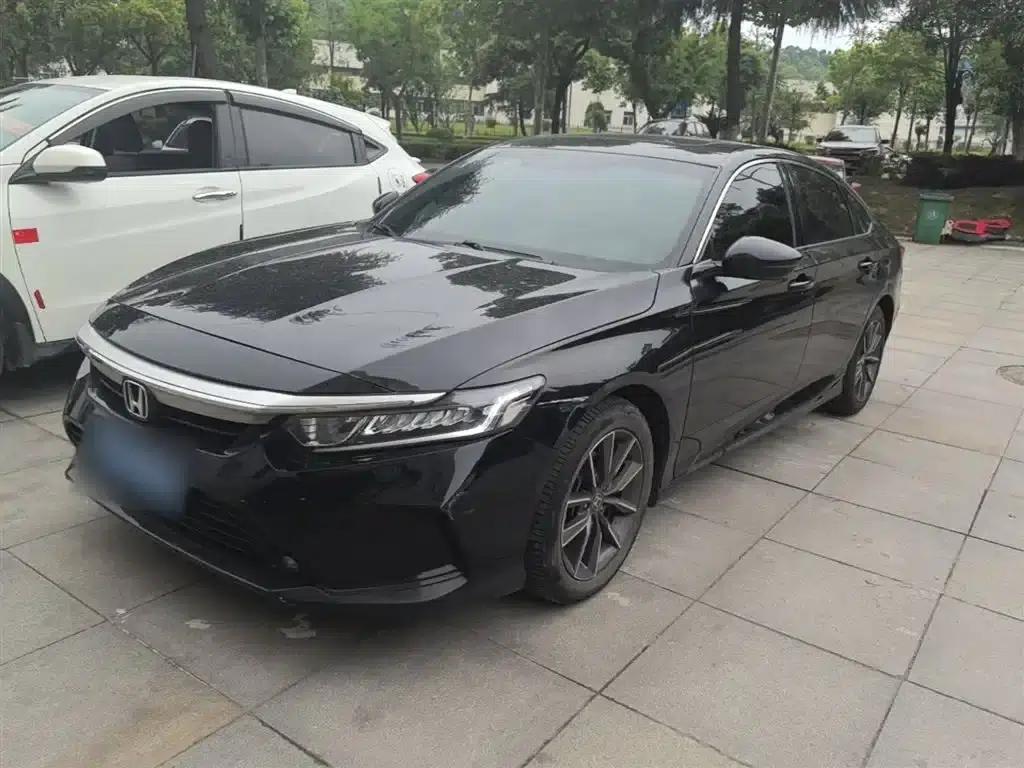 2022 Inspire 260TURBO Elegant Edition — миниатюра 1