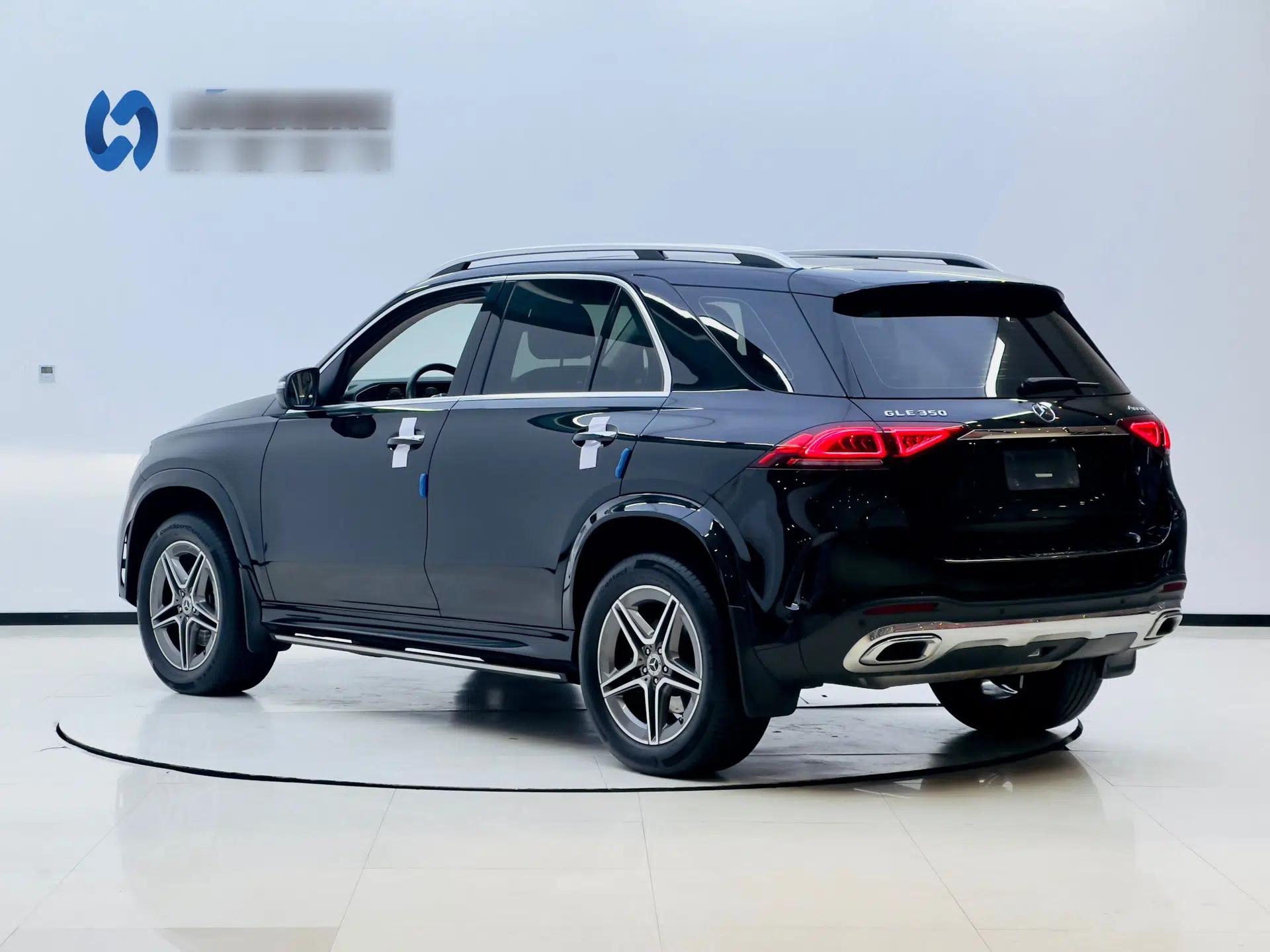 Mercedes-Benz GLE 2020 Facelifted GLE 350 4MATIC Luxury Edition — миниатюра 4