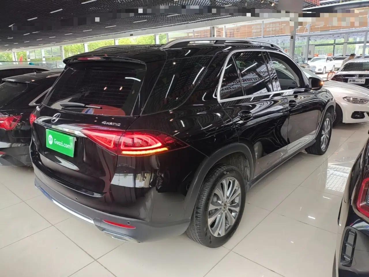 Mercedes-Benz GLE 2020 GLE 350 4MATIC Dynamic Edition Special Version — миниатюра 6