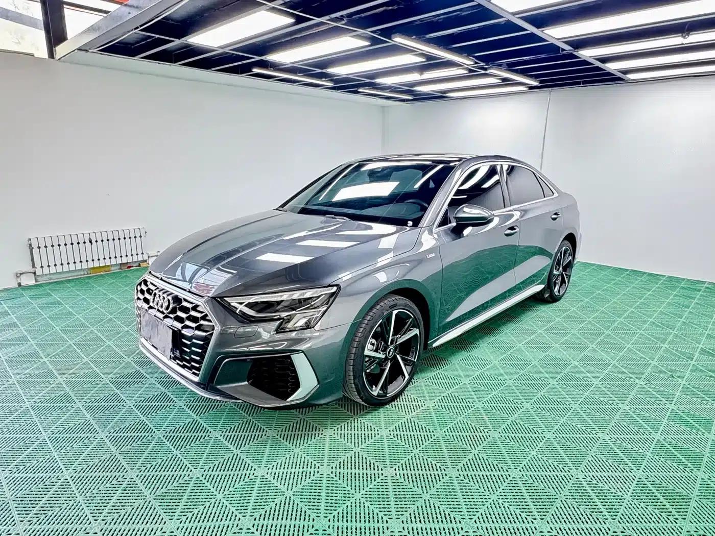 2022 Audi A3 A3L Limousine 35 TFSI Fashion Sport — миниатюра 1