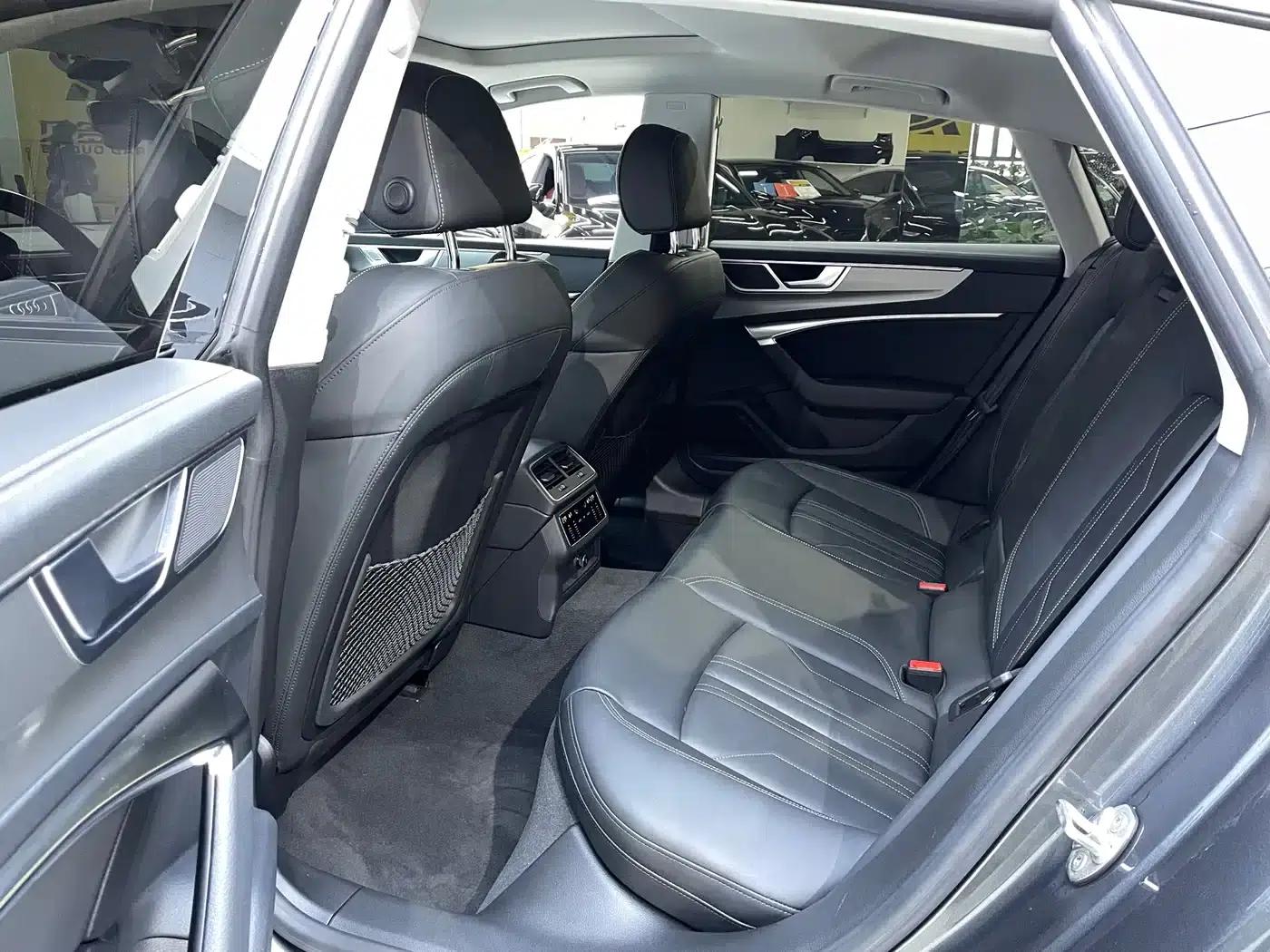 Audi A7 2024 45 TFSI Premium Edition — миниатюра 7