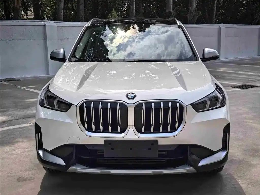 2023 BMW X1 sDrive20Li X Design Package — миниатюра 2