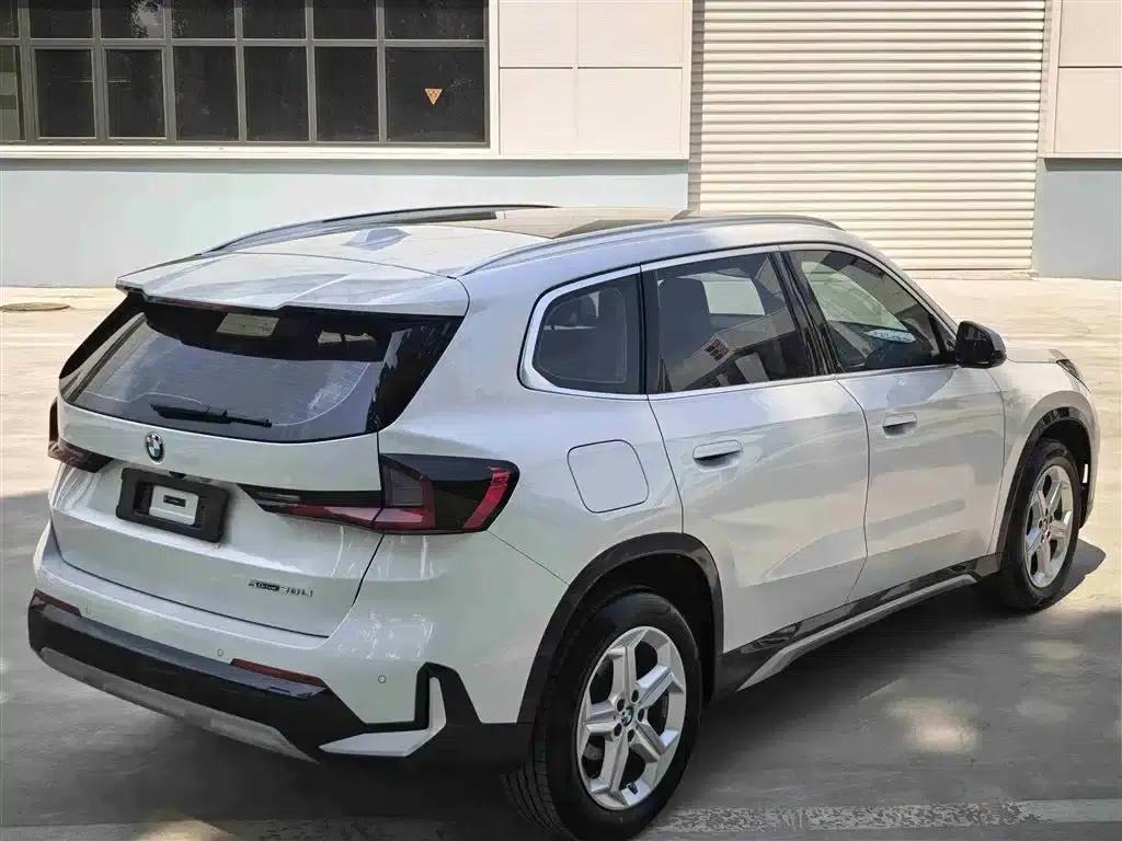 2023 BMW X1 sDrive20Li X Design Package — миниатюра 4