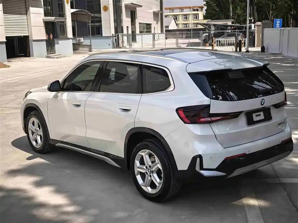 2023 BMW X1 sDrive20Li X Design Package — миниатюра 6
