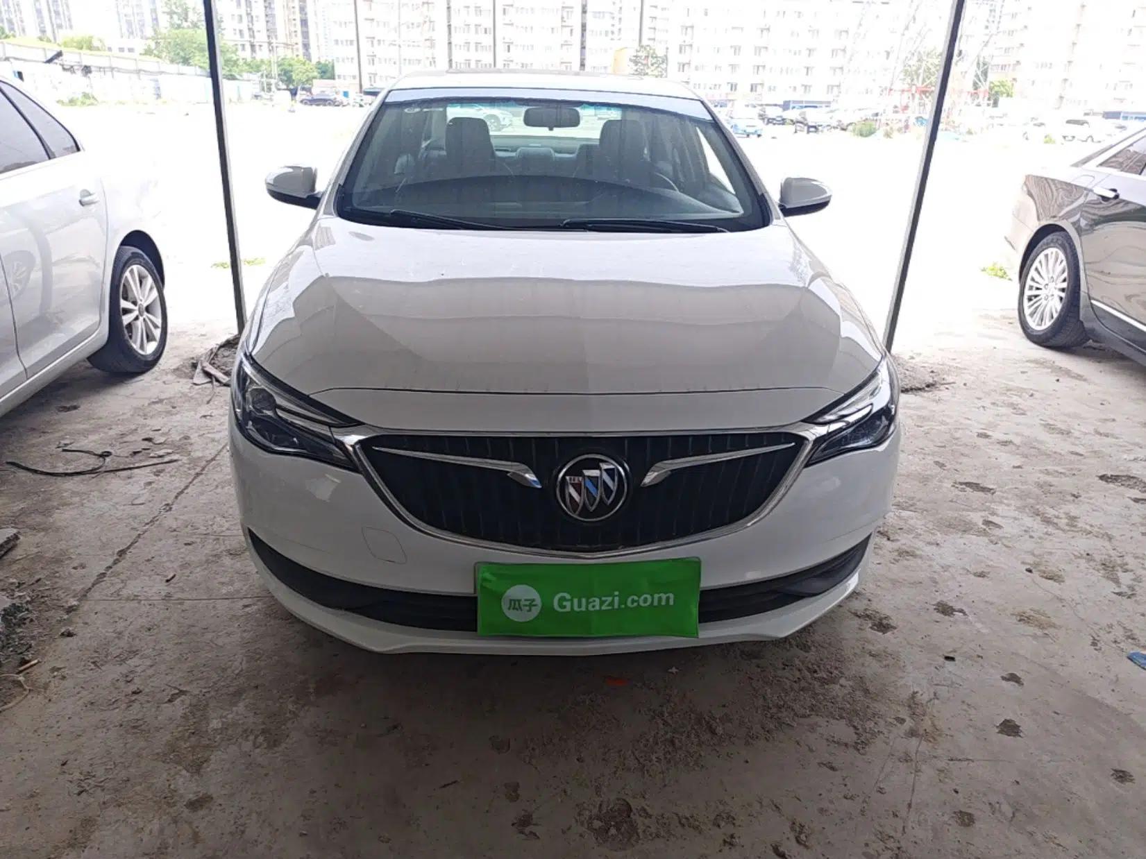 Buick GT 2021 Revised Version 1.3T Automatic Mild Hybrid Elite Edition — миниатюра 2