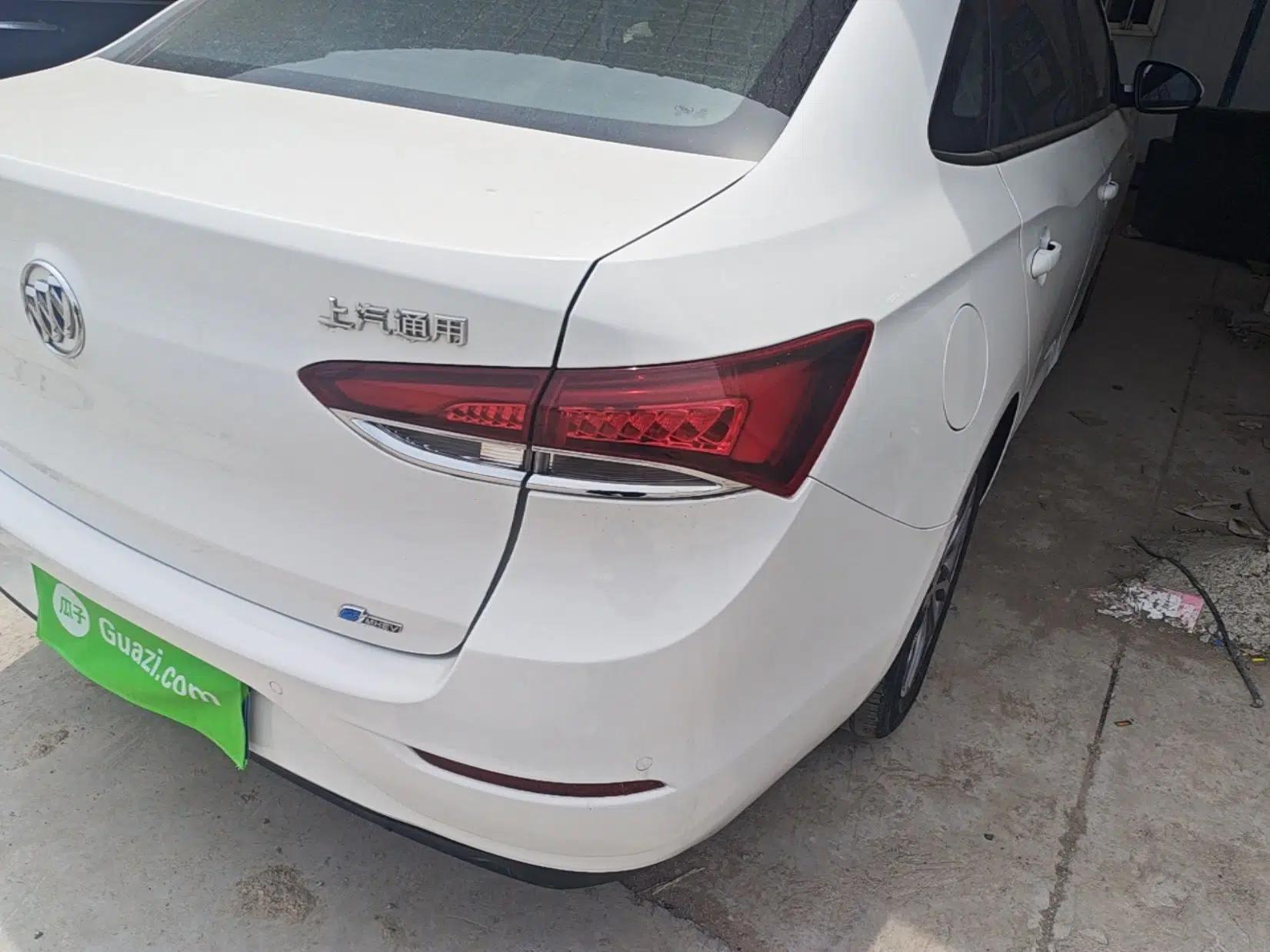 Buick GT 2021 Revised Version 1.3T Automatic Mild Hybrid Elite Edition — миниатюра 7