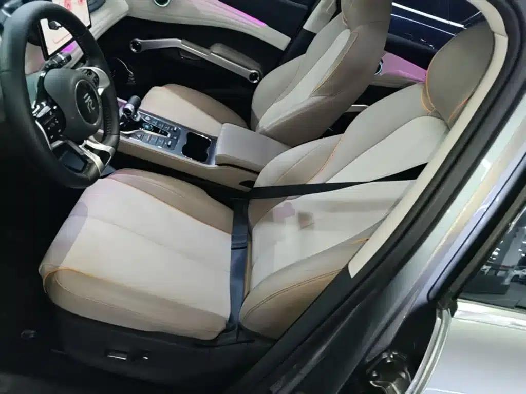 Yuan PLUS 2024 Glory Edition 510KM Leading Model — миниатюра 15