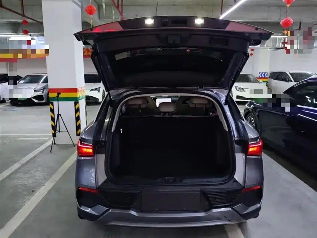 Yuan PLUS 2024 Glory Edition 510KM Leading Model — миниатюра 19
