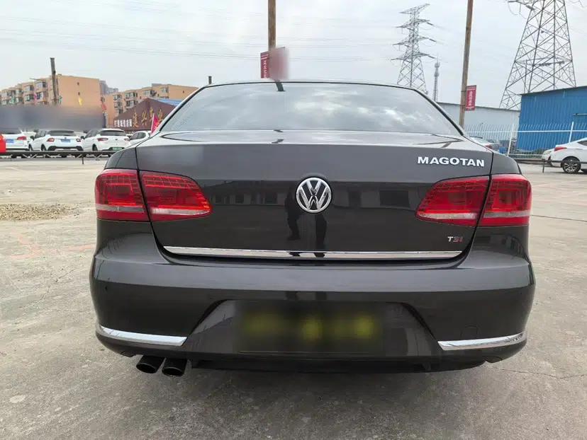 Volkswagen Magotan 2015 Revised 1.8TSI Prestige Version — миниатюра 3