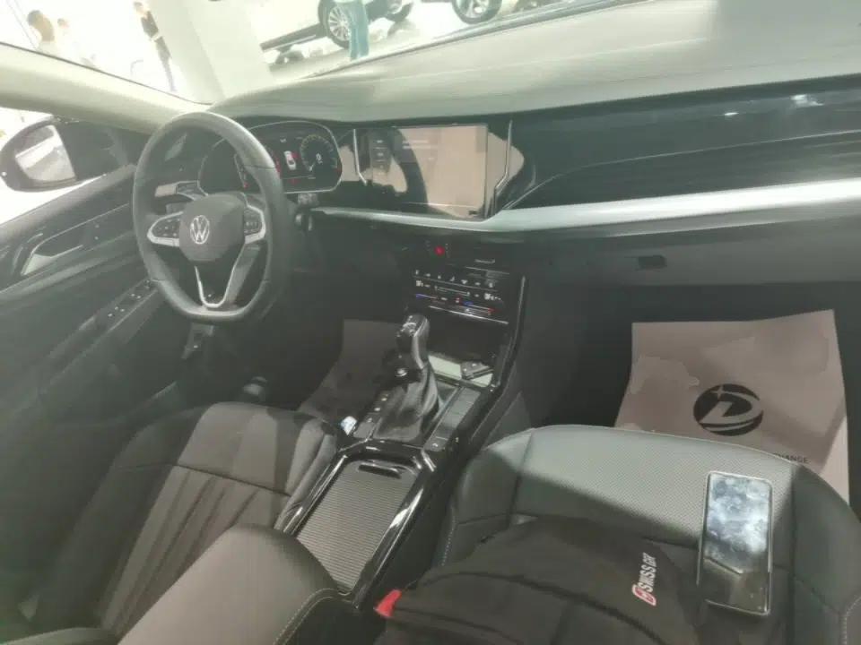 Volkswagen Passat 2025 Premium Version 380TSI Dragon Edition — миниатюра 13