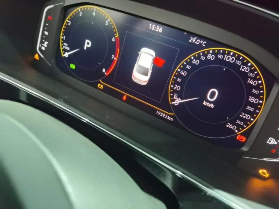 Volkswagen Passat 2025 Premium Version 380TSI Dragon Edition — миниатюра 15