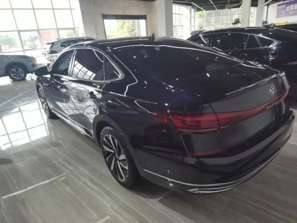 Volkswagen Passat 2025 Premium Version 380TSI Dragon Edition — миниатюра 4