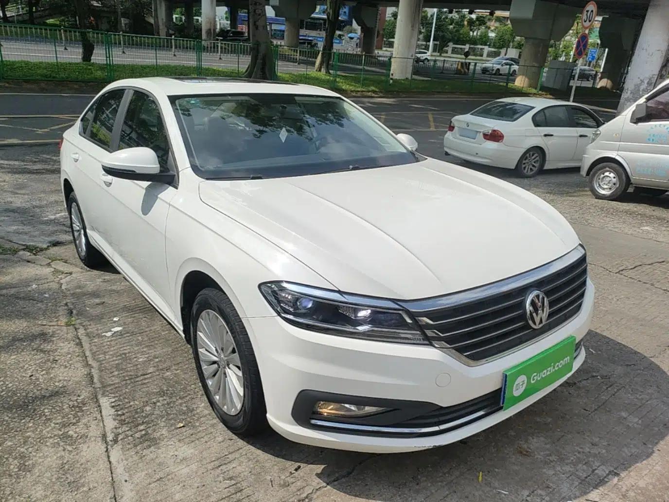 Volkswagen Lavida 2019 1.5L Automatic Vision Edition China VI Standard — миниатюра 3