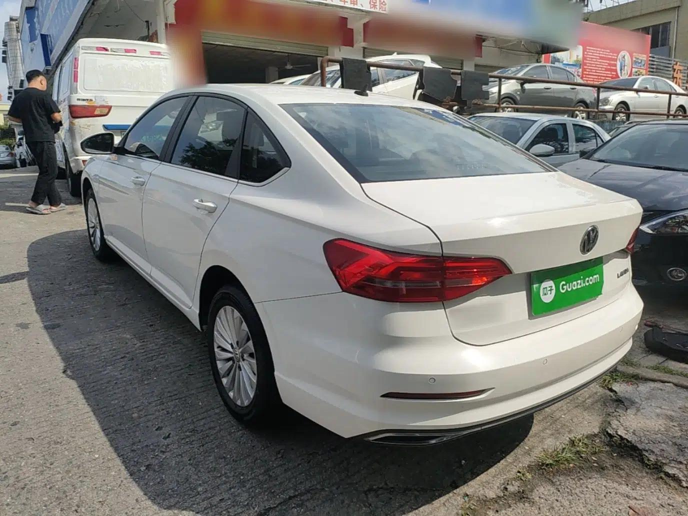 Volkswagen Lavida 2019 1.5L Automatic Vision Edition China VI Standard — миниатюра 4