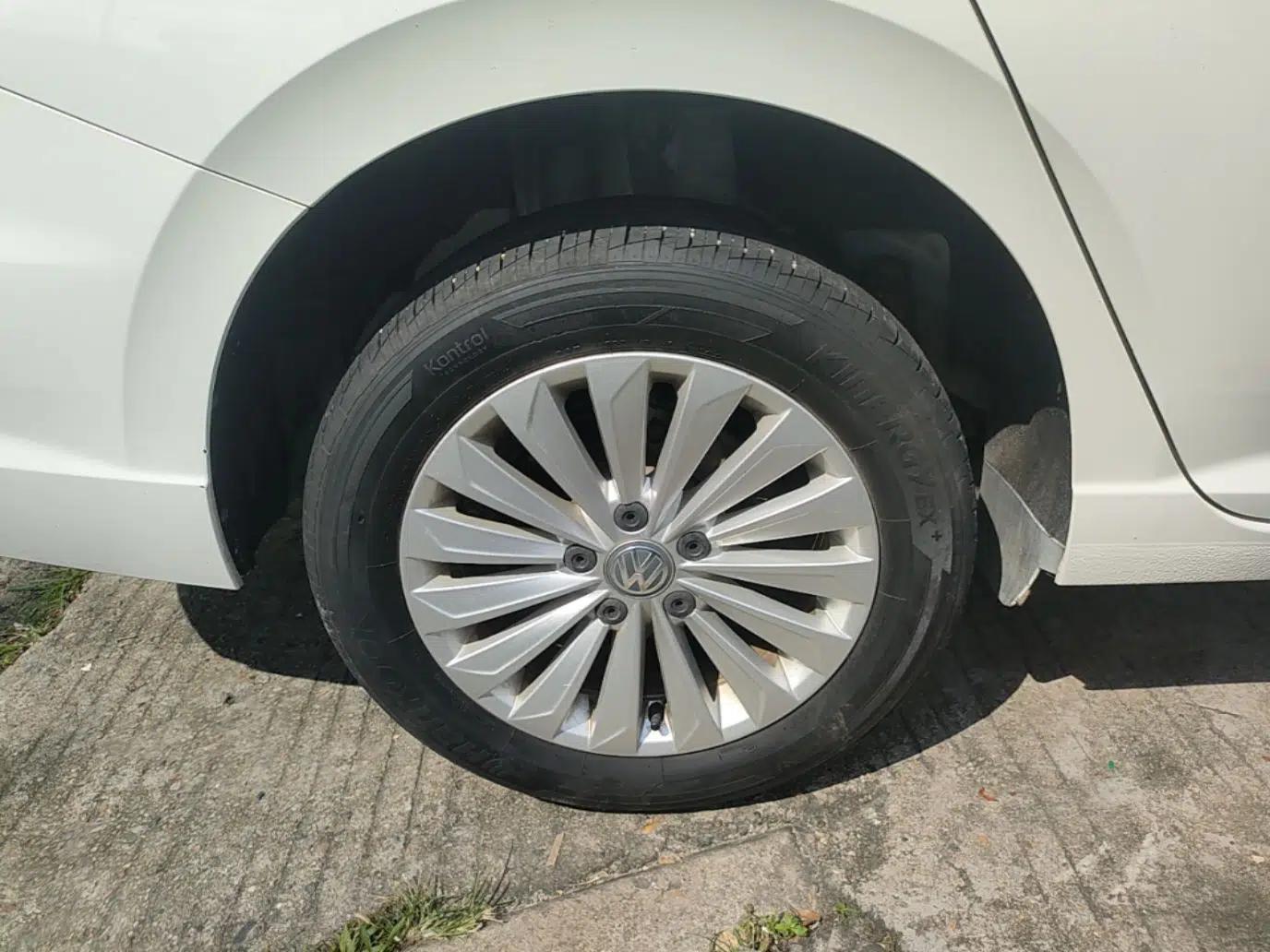 Volkswagen Lavida 2019 1.5L Automatic Vision Edition China VI Standard — миниатюра 10