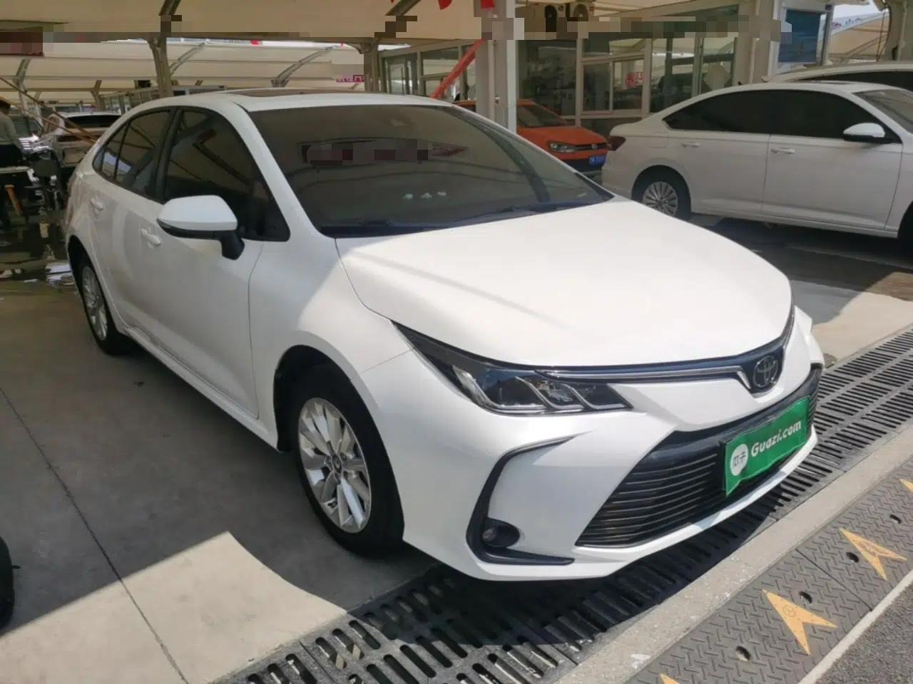Toyota Corolla 2021 1.2T S-CVT Elite PLUS Edition — миниатюра 3