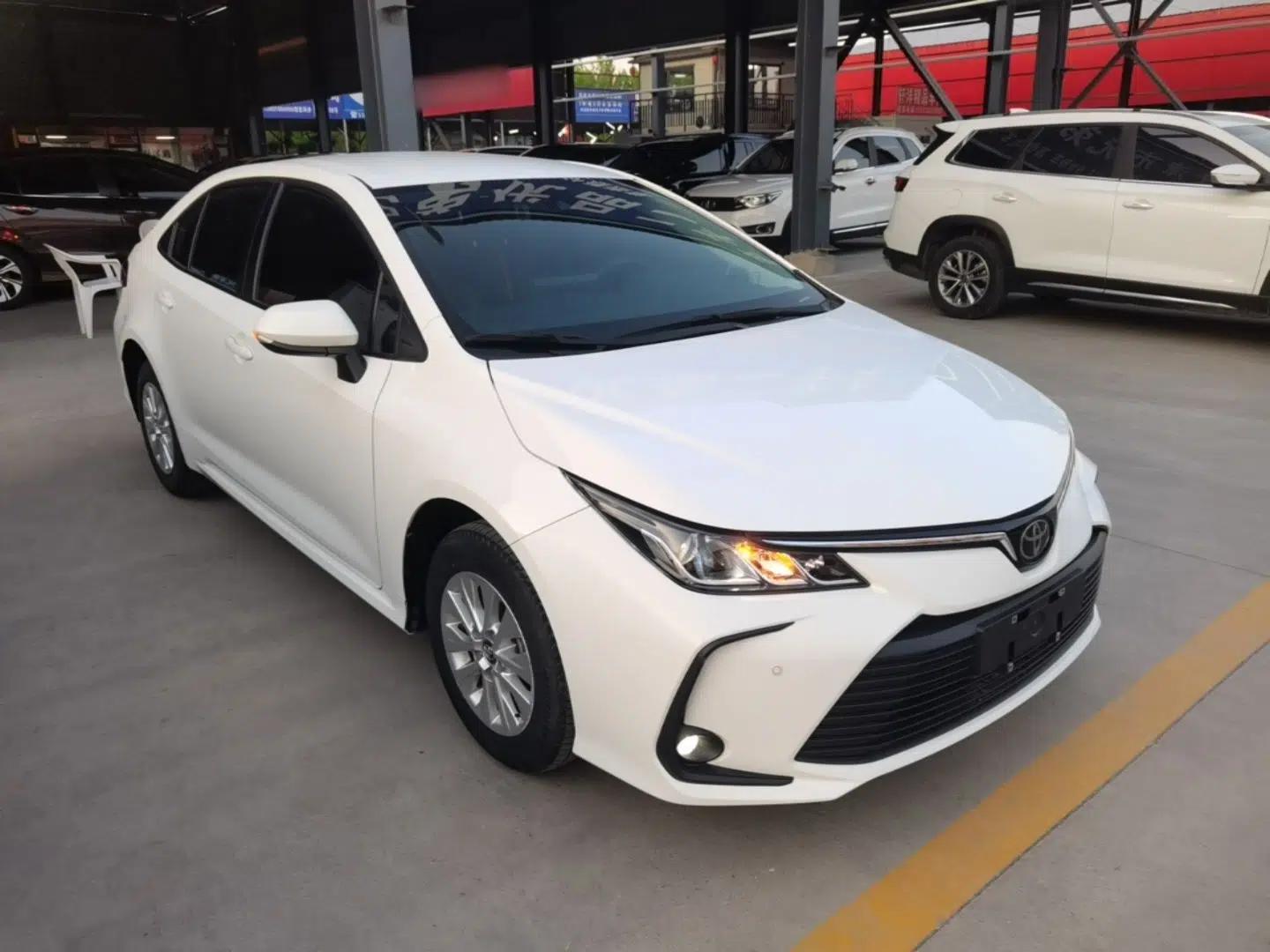 Toyota Corolla 2021 1.2T S-CVT Pioneer PLUS Edition — миниатюра 3