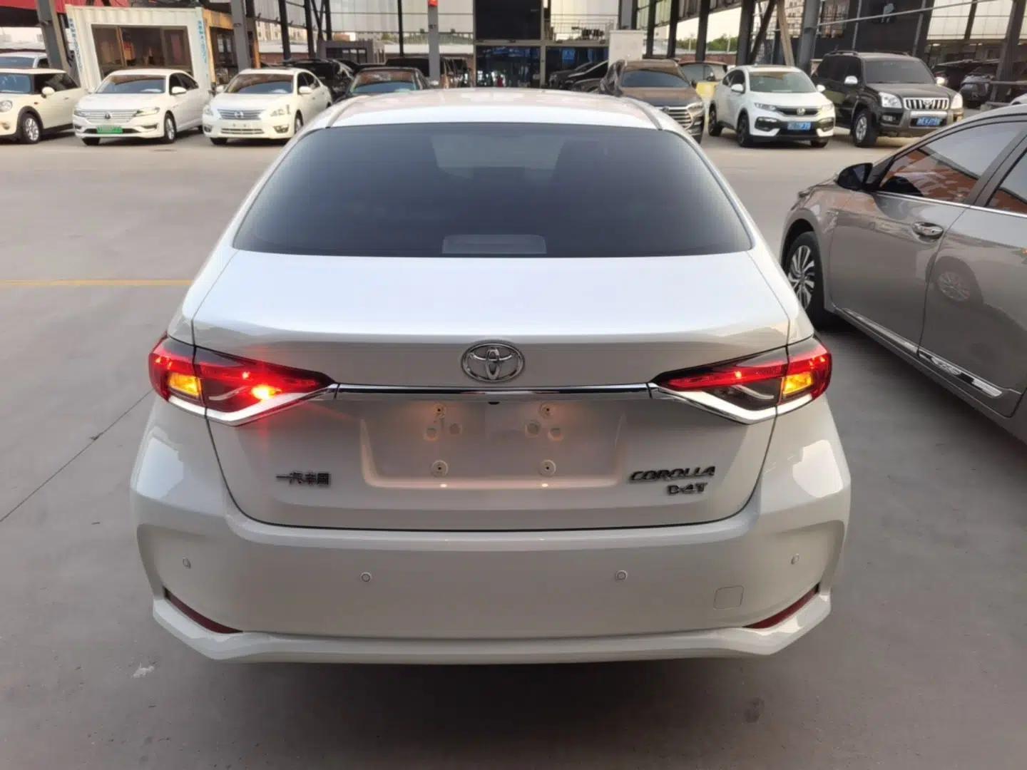 Toyota Corolla 2021 1.2T S-CVT Pioneer PLUS Edition — миниатюра 5