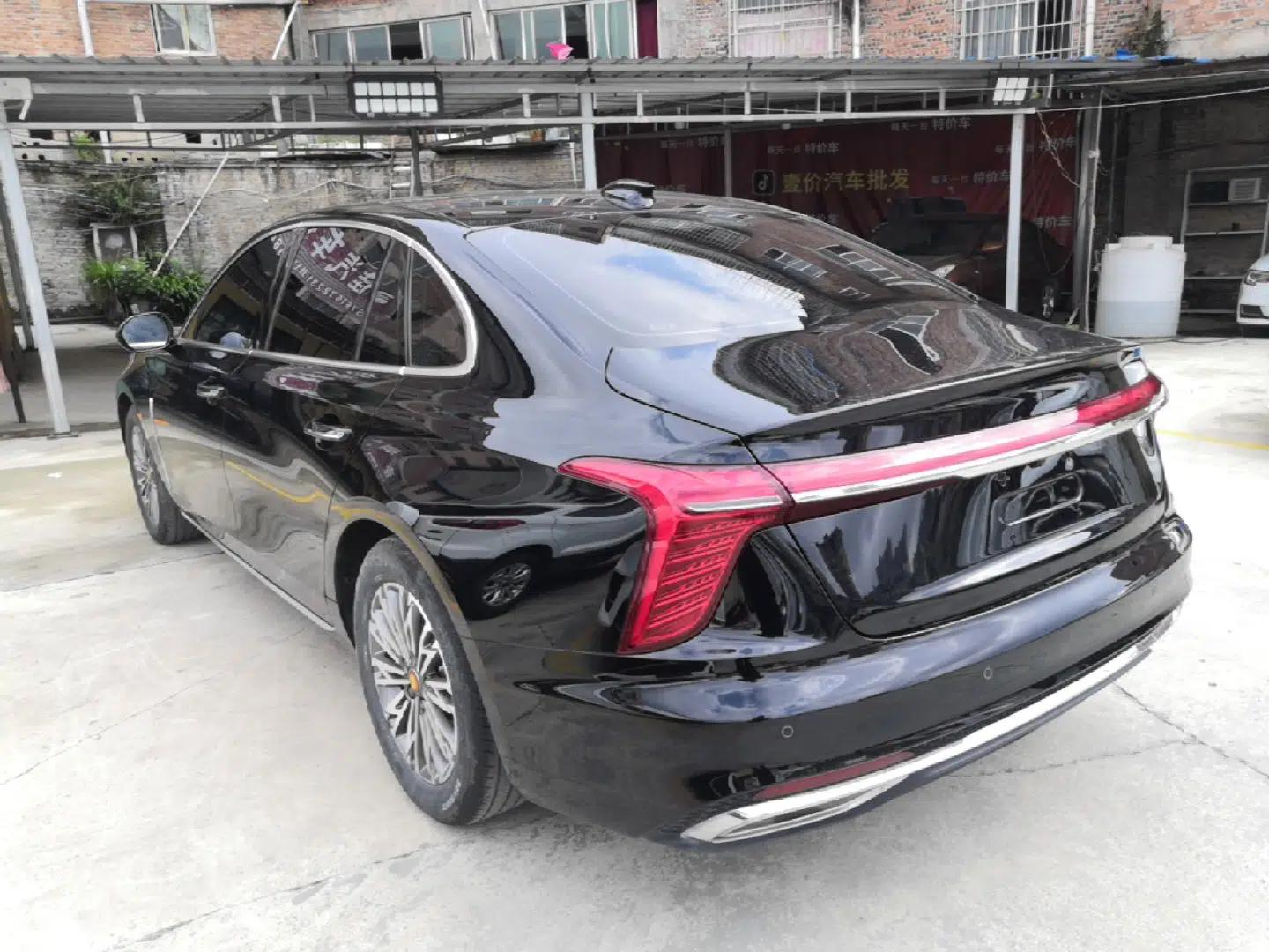 Hongqi H5 2024 2.0T Automatic Smart Connect Flagship Edition — миниатюра 4