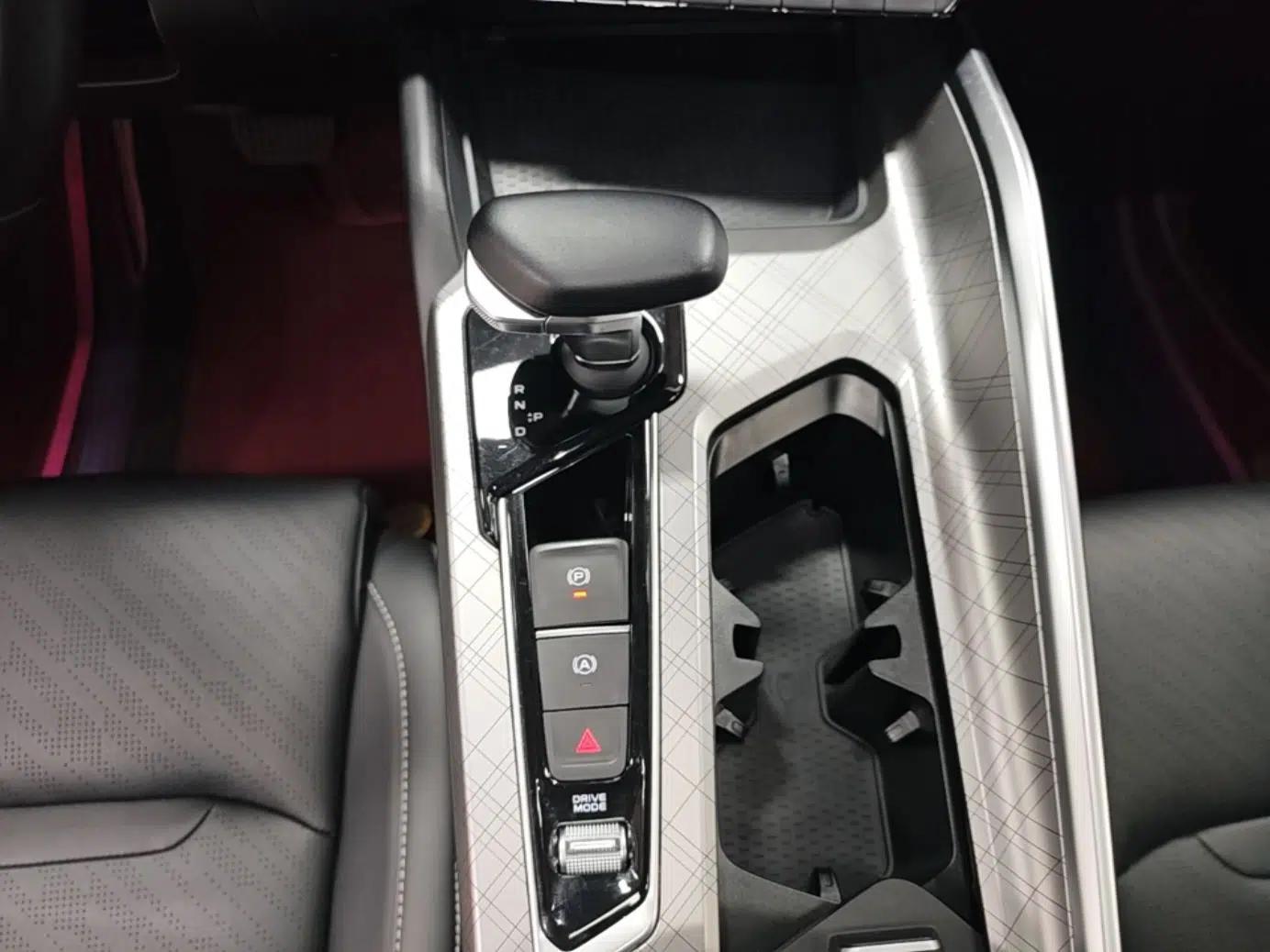 Geely Auto Preface 2023 2.0TD Luxury Version — миниатюра 17