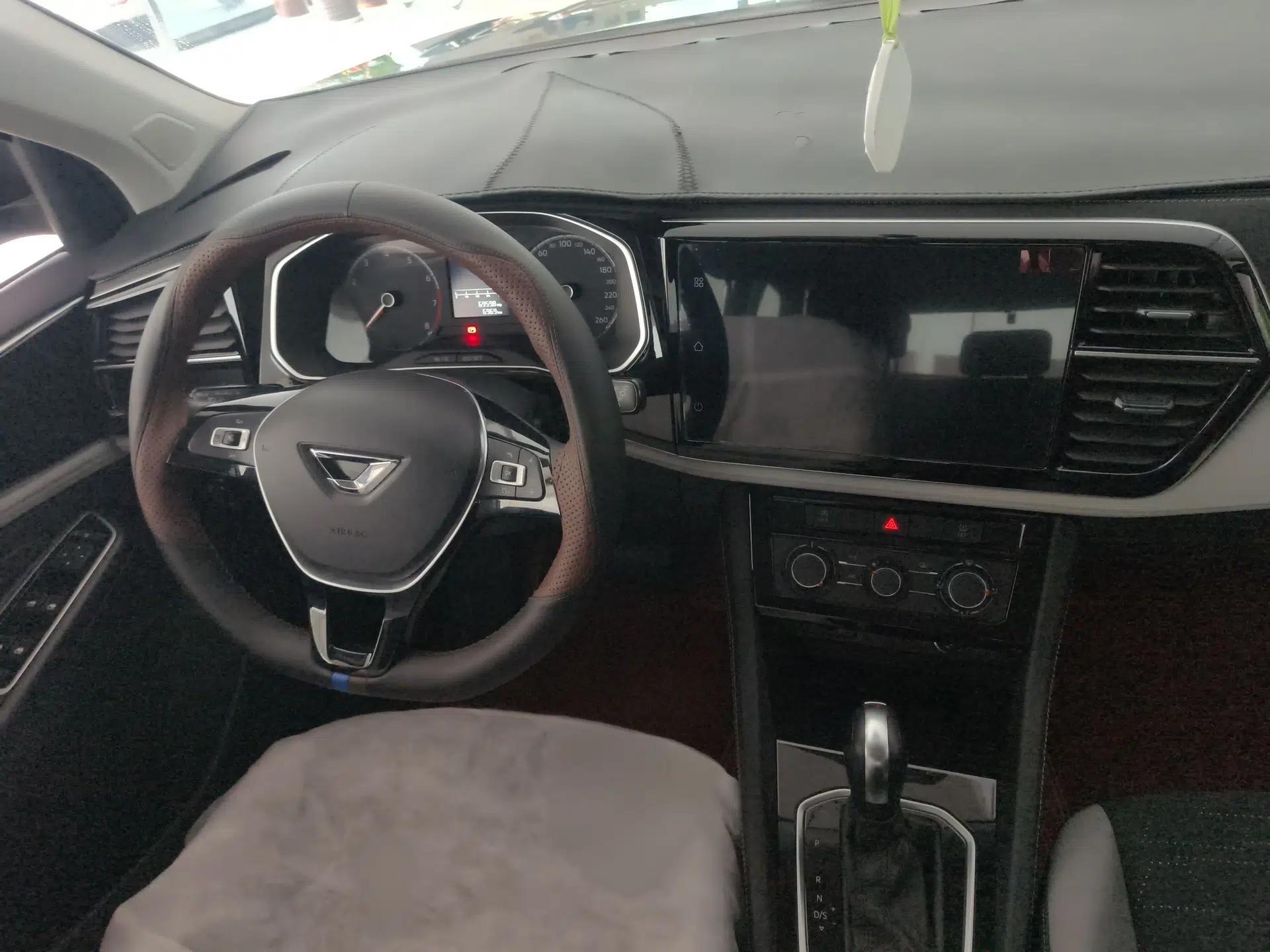Jetta VS5 2024 280TSI Automatic Pioneer Edition — миниатюра 10