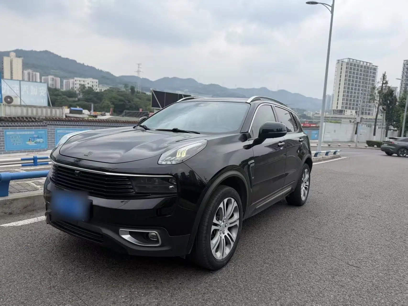 Lynk & Co 01 2019 2.0T Two-Wheel-Drive Pro Version China VI Standard — миниатюра 1