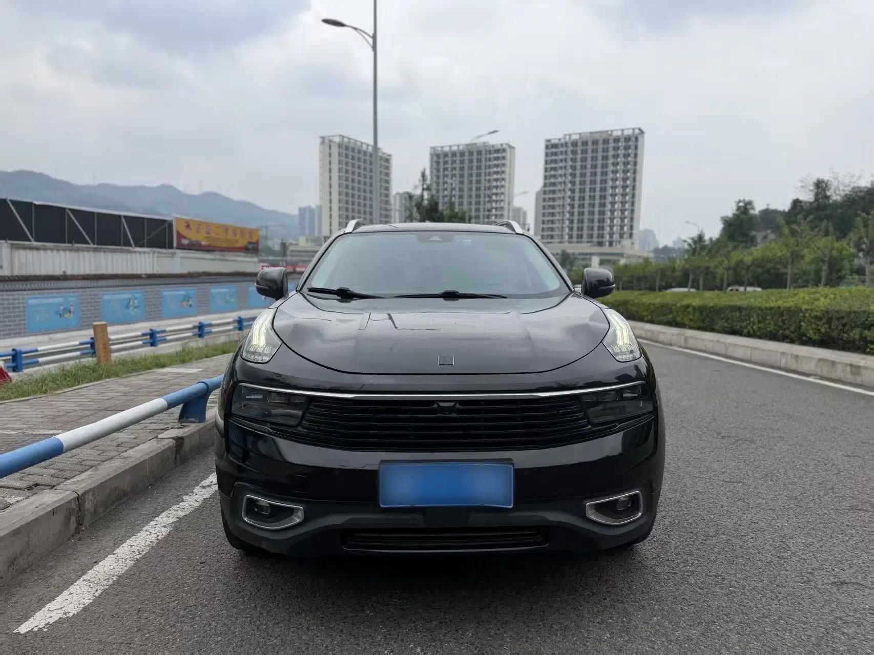 Lynk & Co 01 2019 2.0T Two-Wheel-Drive Pro Version China VI Standard — миниатюра 2