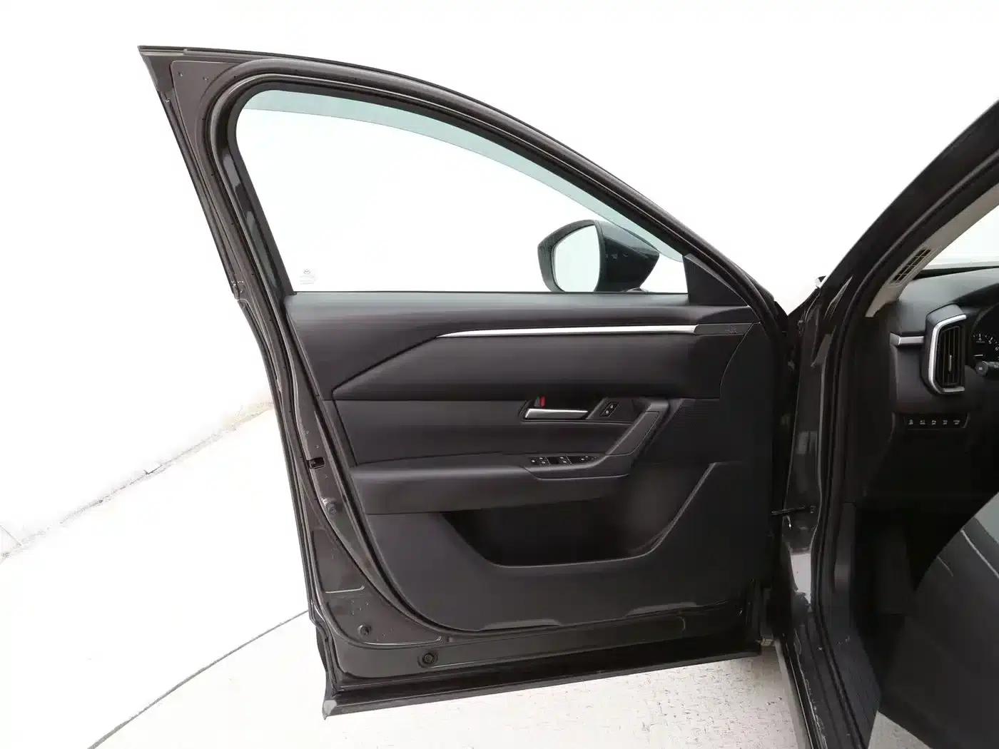 Mazda CX-50 Leading Edition 2023 2.0L — миниатюра 20