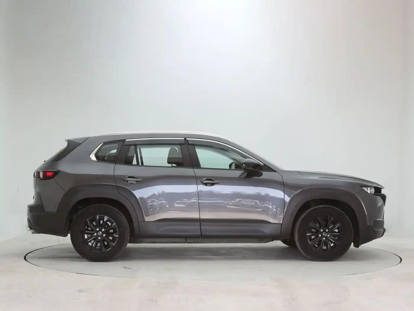 Mazda CX-50 Leading Edition 2023 2.0L — миниатюра 4