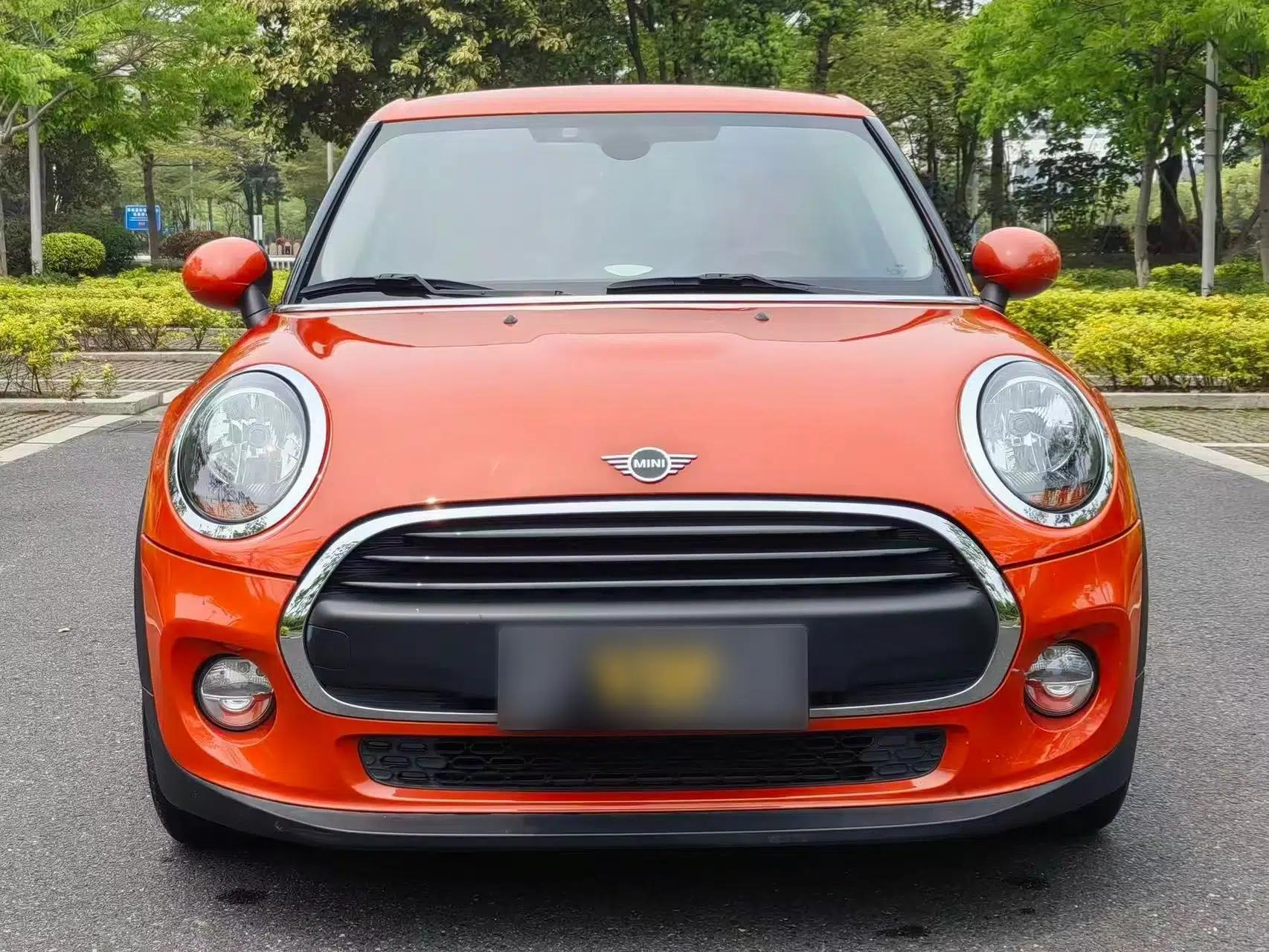MINI 2018 1.5T ONE Five-Door Edition — миниатюра 3