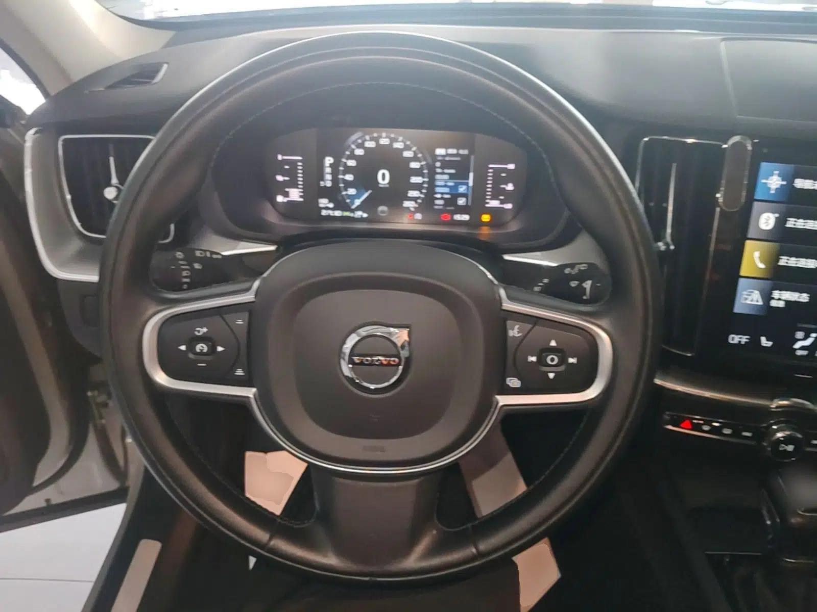 Volvo XC60 2019 T5 4x4 Smart Edition China VI Standard — миниатюра 13