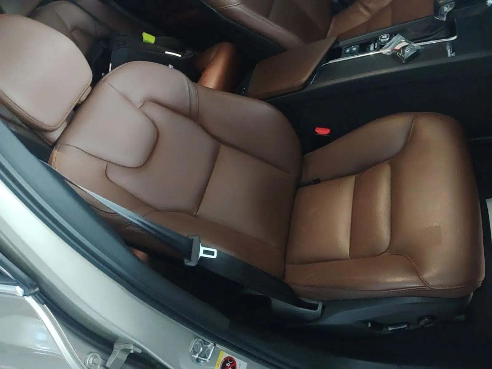 Volvo XC60 2019 T5 4x4 Smart Edition China VI Standard — миниатюра 23