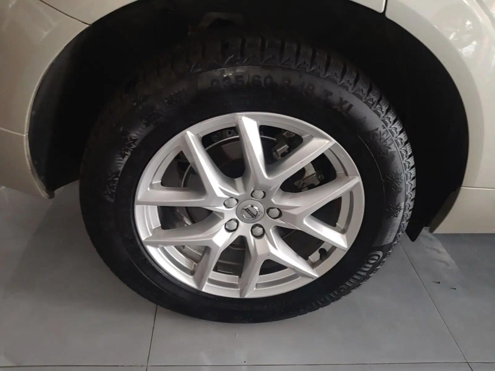 Volvo XC60 2019 T5 4x4 Smart Edition China VI Standard — миниатюра 10