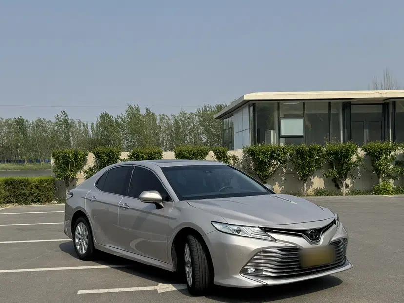 Toyota Camry 2019 2.0G Luxury Edition China VI Standard — миниатюра 3