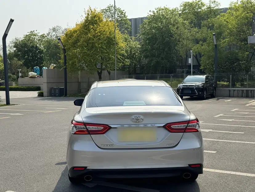 Toyota Camry 2019 2.0G Luxury Edition China VI Standard — миниатюра 5