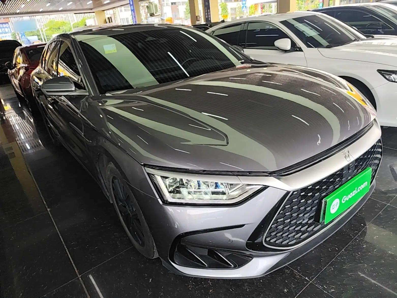 BYD Han 2024 DM-i Glory Edition 121KM Prestige Model — миниатюра 6