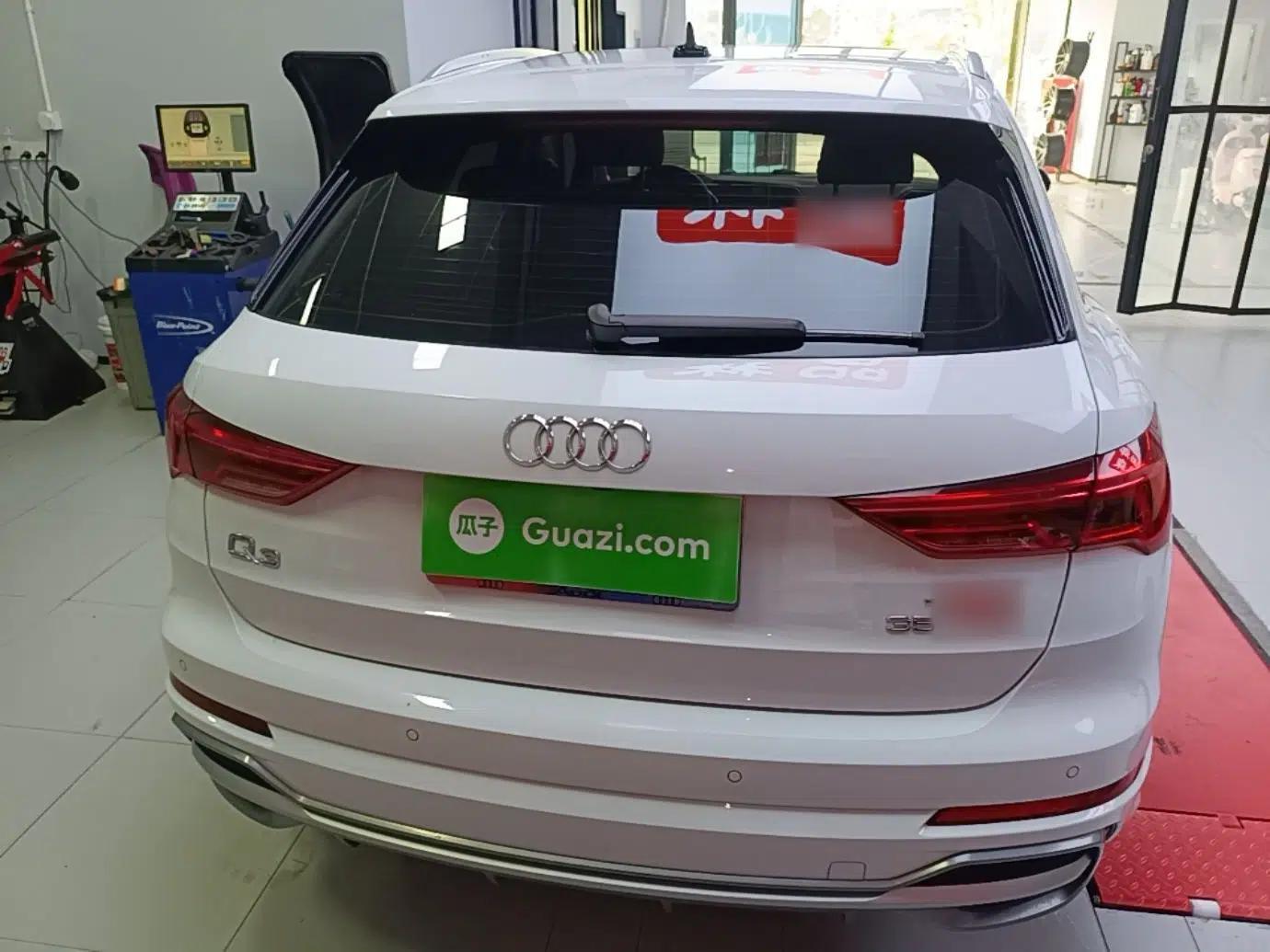 Audi Q3 2023 35 TFSI Fashion Dynamic Model (1.5T) — миниатюра 3
