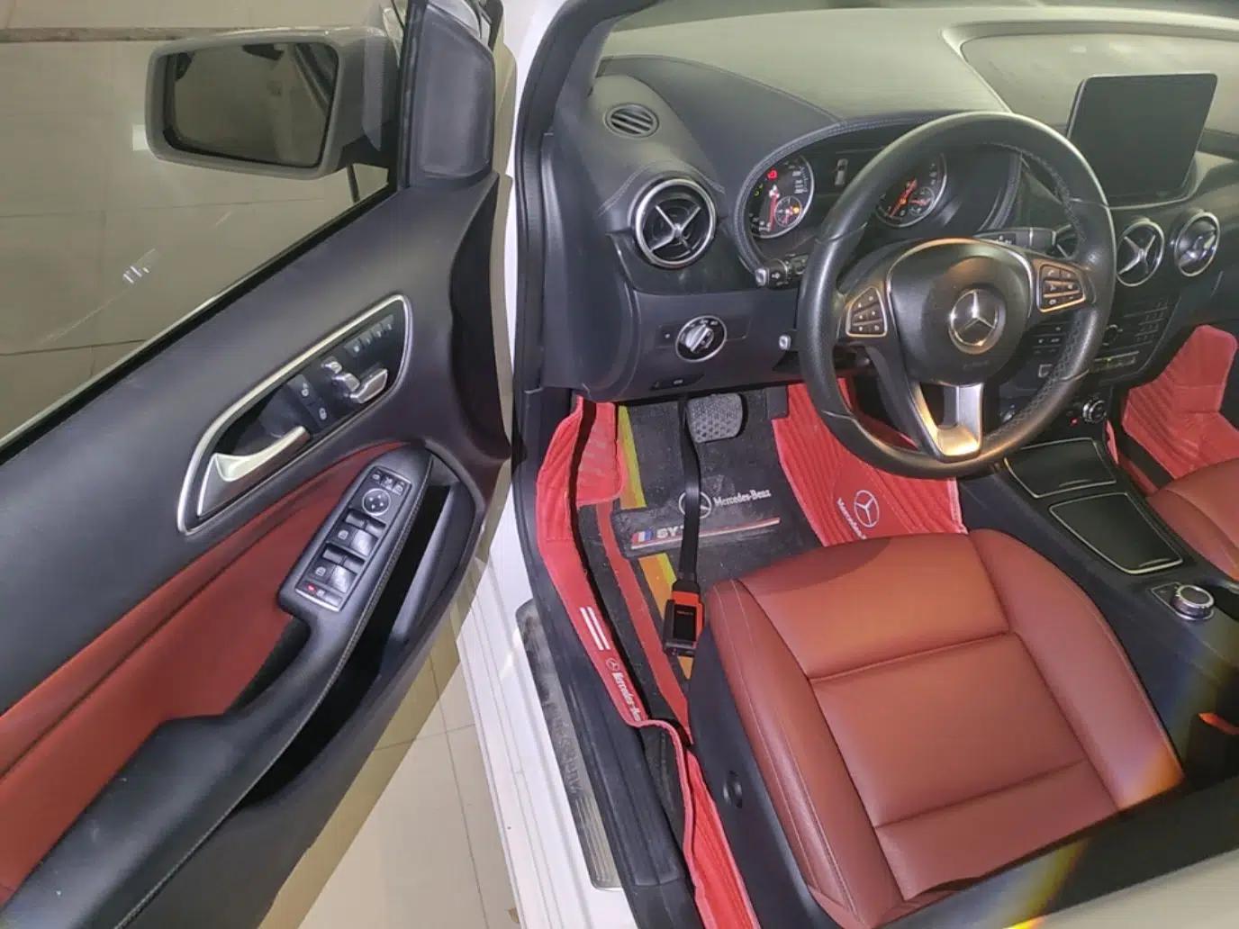 Mercedes-Benz B-Class 2016 B 200 Exclusive Edition — миниатюра 19