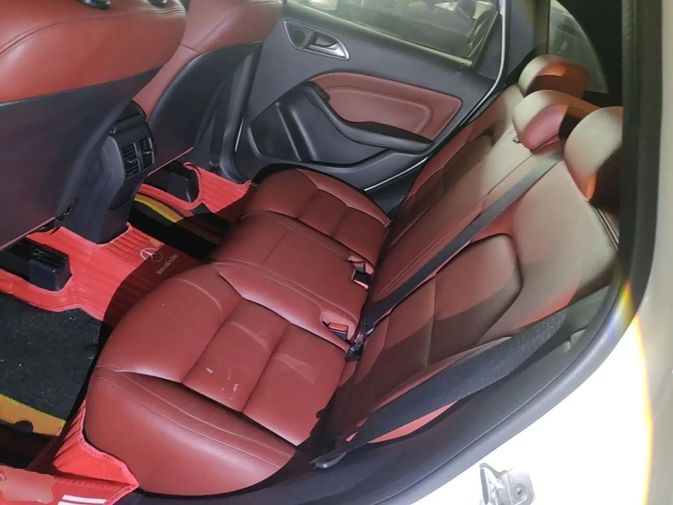 Mercedes-Benz B-Class 2016 B 200 Exclusive Edition — миниатюра 20