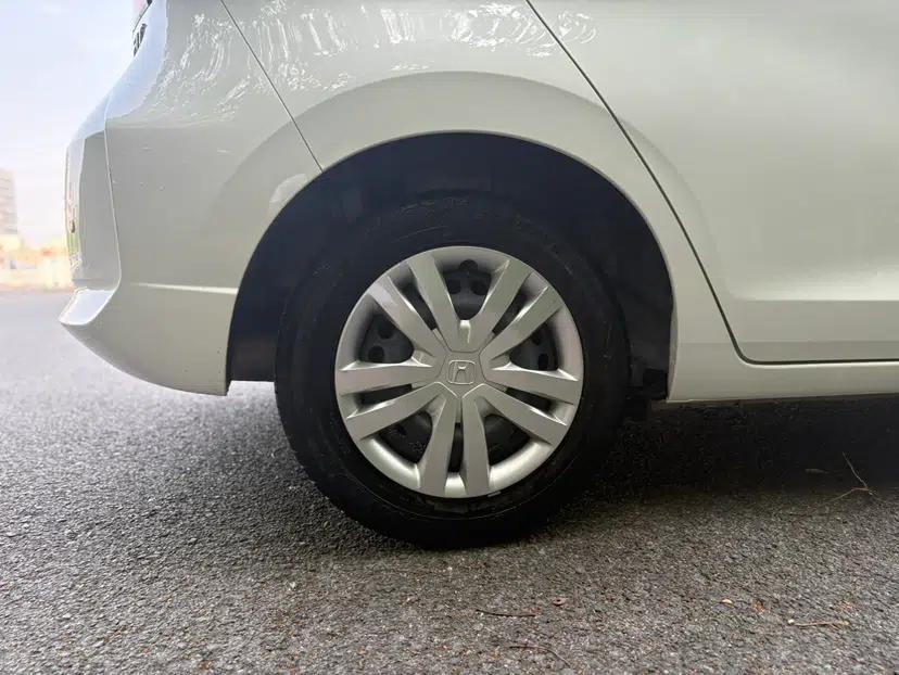 Honda Fit 2021 1.5L CVT Trend Edition — миниатюра 3