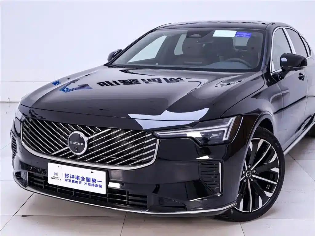 2026 Volvo S90 B5 Inscription Luxury Edition — миниатюра 3