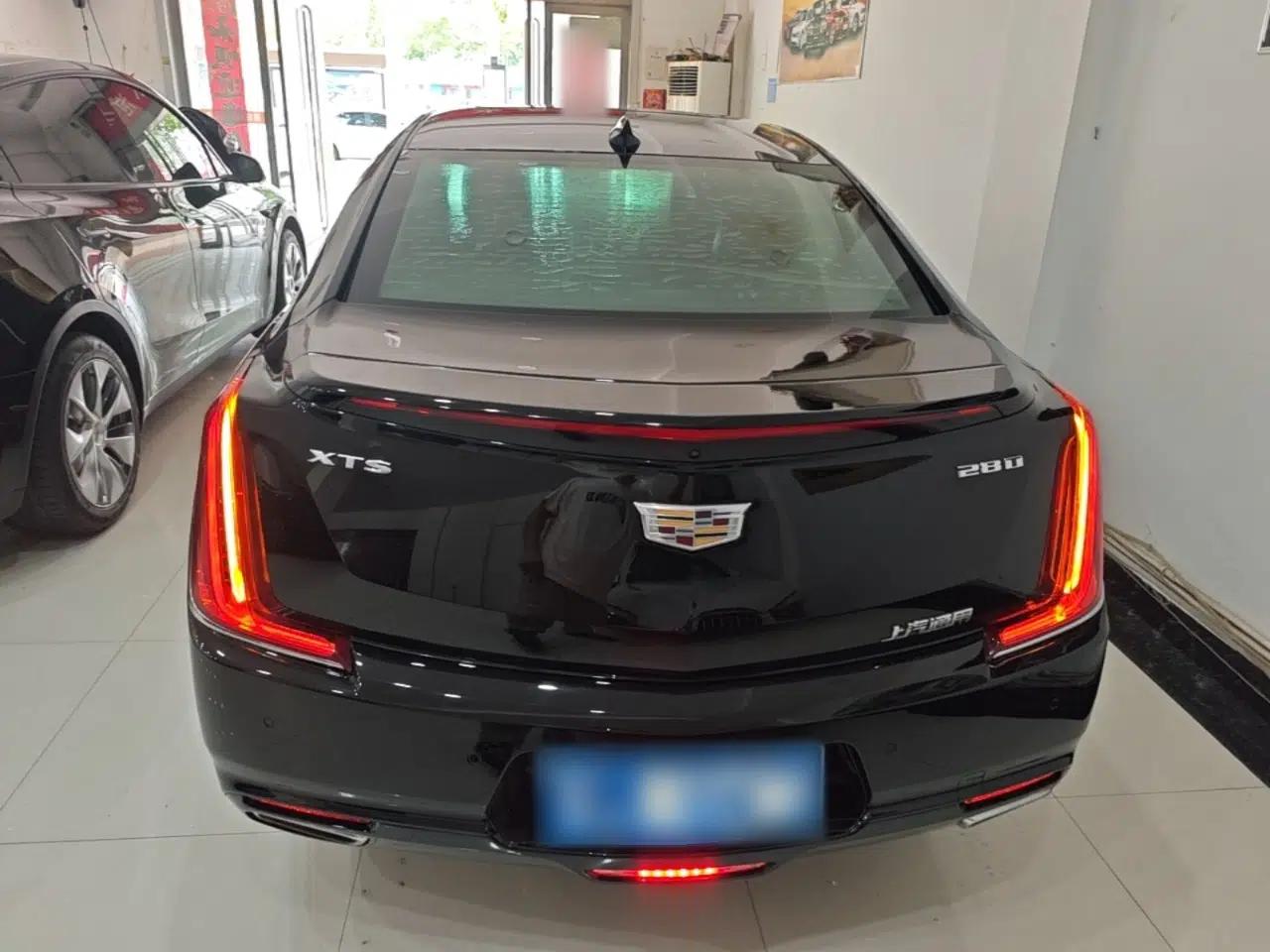 Cadillac XTS 2018 28T Tech Edition — миниатюра 5