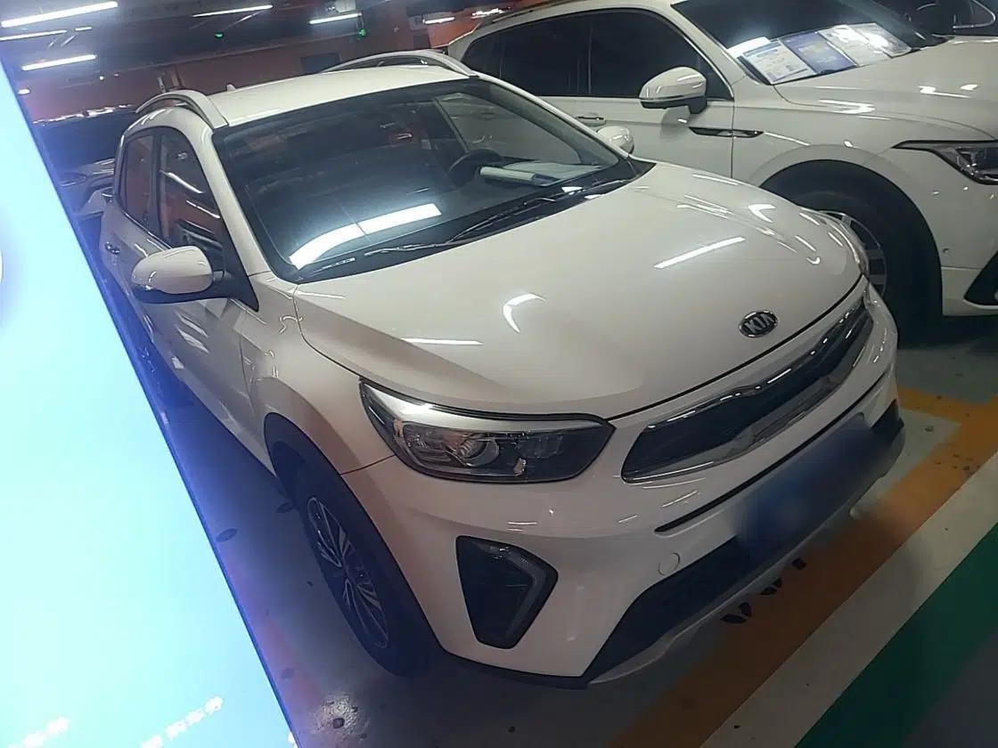 Kia kx1 Stonic 2019 1.4L Automatic Fun Edition China VI — миниатюра 3