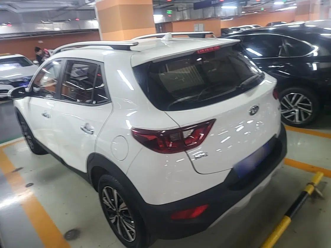 Kia kx1 Stonic 2019 1.4L Automatic Fun Edition China VI — миниатюра 4