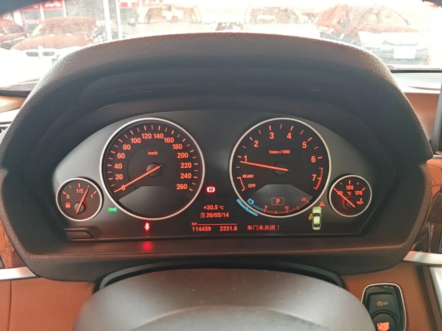 BMW 3 Series 2015 320Li Luxury Design Package Premium Edition — миниатюра 14