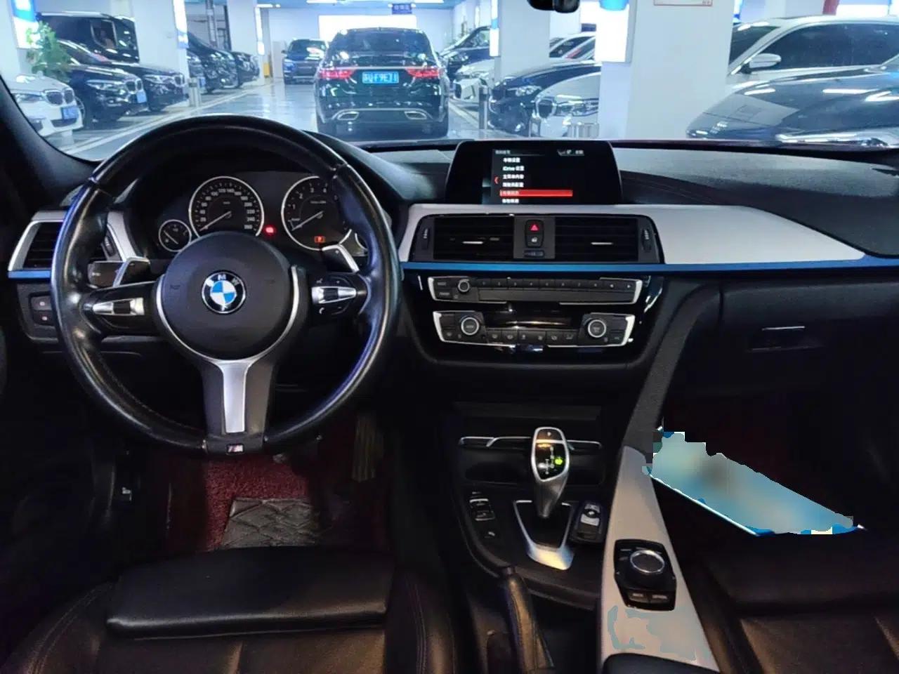 BMW 3 Series 2019 320i M Sport Package — миниатюра 13